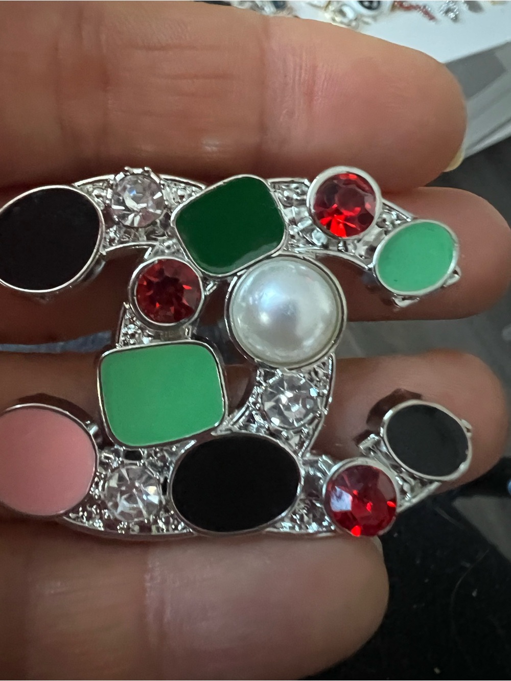 Colorful fashion Faux Pearl & Crystal Statement Brooch - Green, Red, Black, Pink